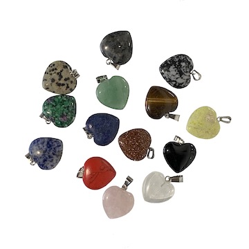50 x 20mm Heart Pendants (Bulk)